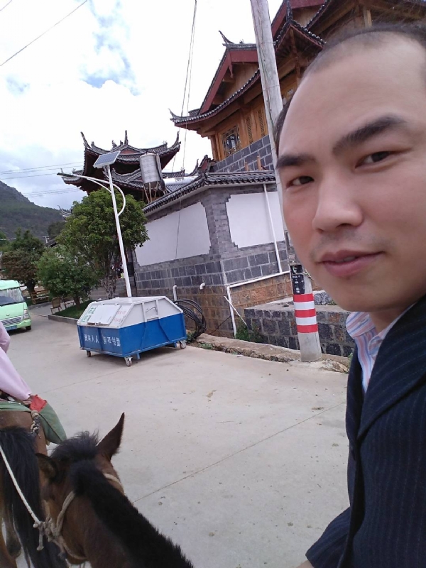 当代军人的第一张照片--江苏蓝颜知己交友网