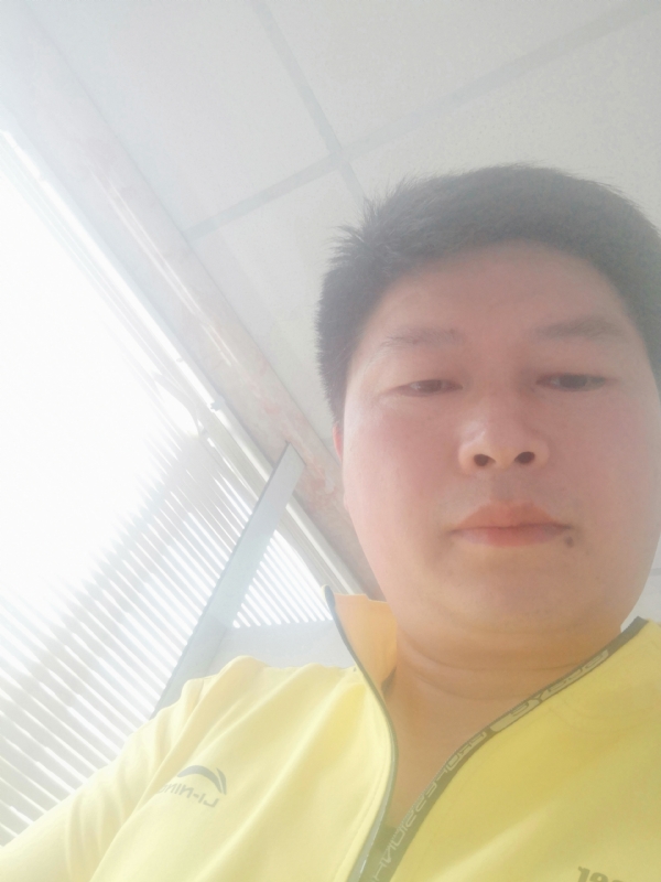 山男的第一张照片--江苏蓝颜知己交友网