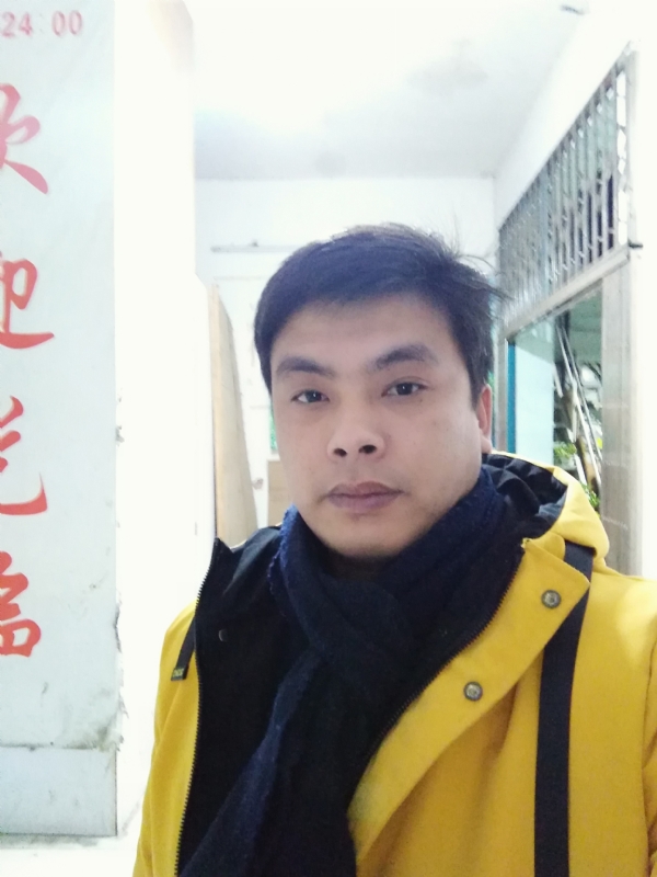 泡沫经济的第一张照片--江苏蓝颜知己交友网