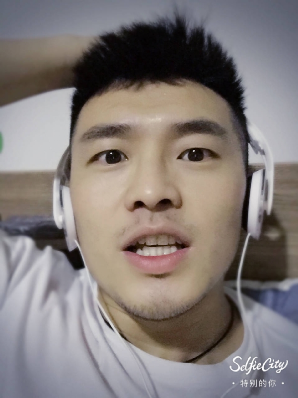 开心最好的第一张照片--江苏蓝颜知己交友网