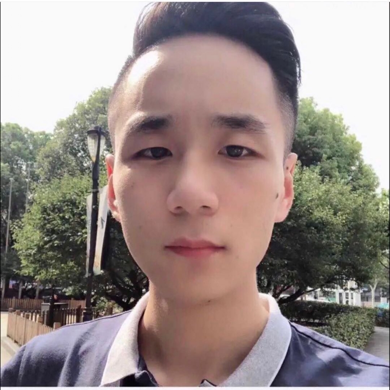 期待八月的雨的第一张照片--江苏蓝颜知己交友网