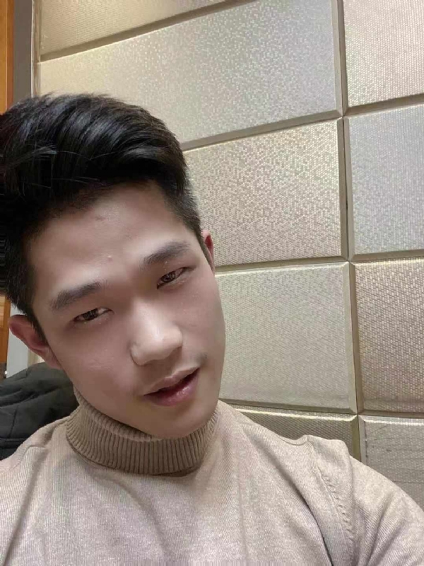 南墙的第一张照片--江苏蓝颜知己交友网