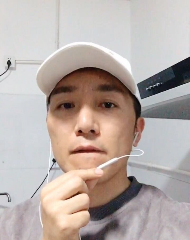 简单人生的第一张照片--江苏蓝颜知己交友网