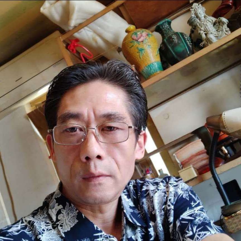 没有爱情也要飞渡一生的第一张照片--江苏蓝颜知己交友网