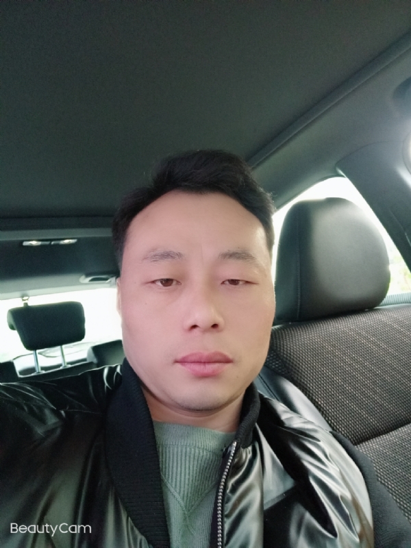 放飞的羊的第一张照片--江苏蓝颜知己交友网