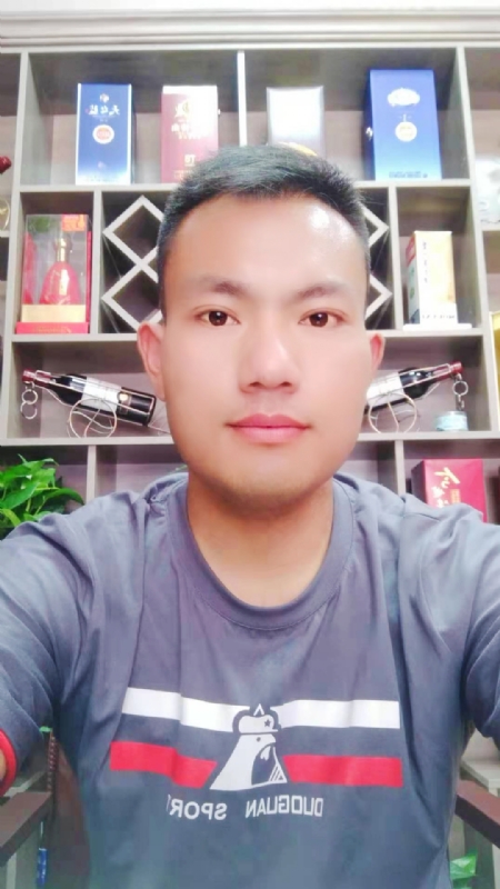 钱乾的第一张照片--江苏蓝颜知己交友网