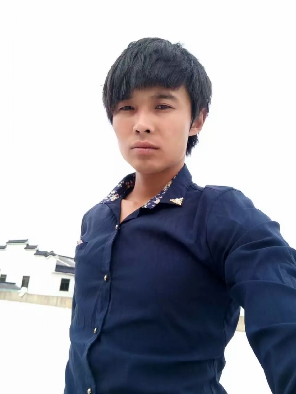 庸人自扰的第一张照片--江苏蓝颜知己交友网