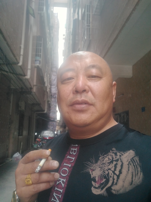 人在TA乡的第一张照片--江苏蓝颜知己交友网