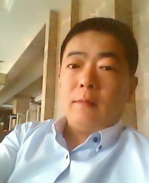 落叶随风的第一张照片--江苏蓝颜知己交友网