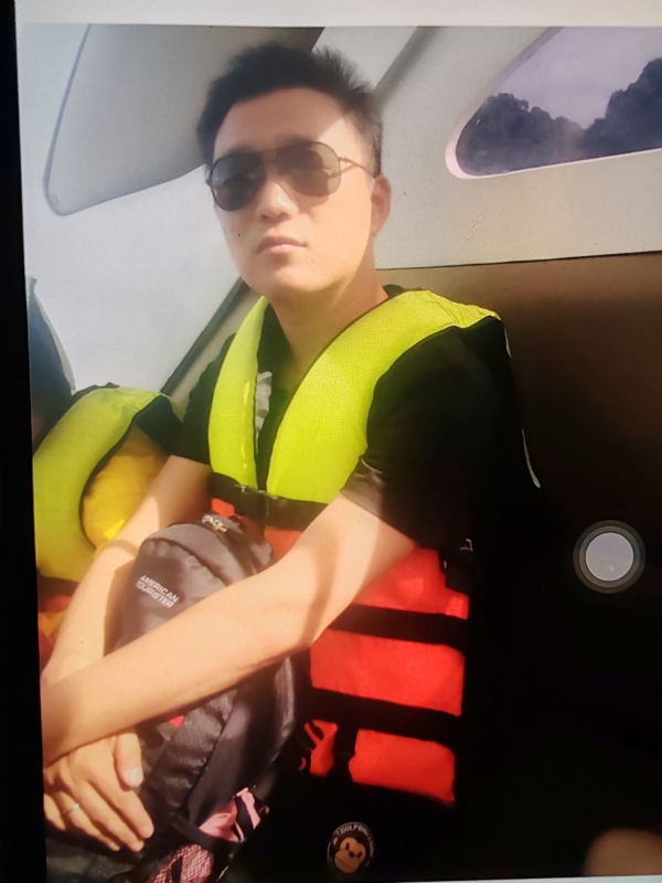 座看烟霞散的第一张照片--江苏蓝颜知己交友网