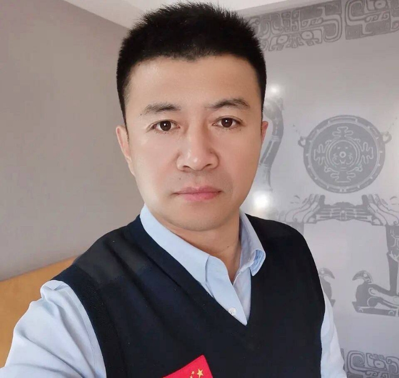 生在红旗下的第二张照片--江苏蓝颜知己交友网